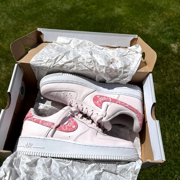 Wmns Air Force 1'07 Pink Paisley Women's Shoes - Size 8 - Ships Now - Picture 10 of 10